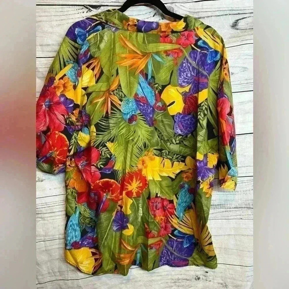 Jodi Hill vintage tropical patterned button up top - Picture 6 of 6